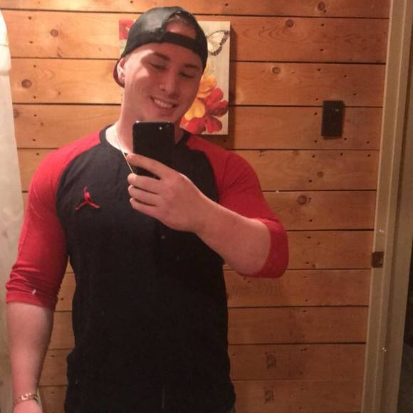 Meet the Posher Other - Meet your Posher, Dakota